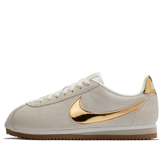 (WMNS) Nike Classic Cortez SE 'Metallic Gold' 902856-013